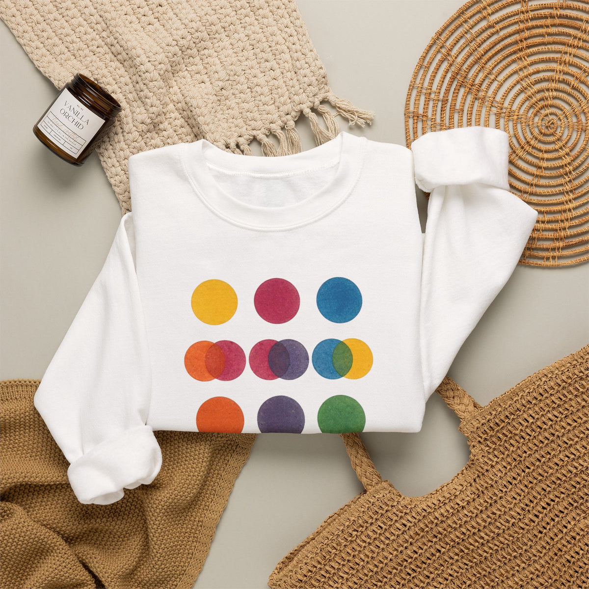 plate 449 crewneck - White