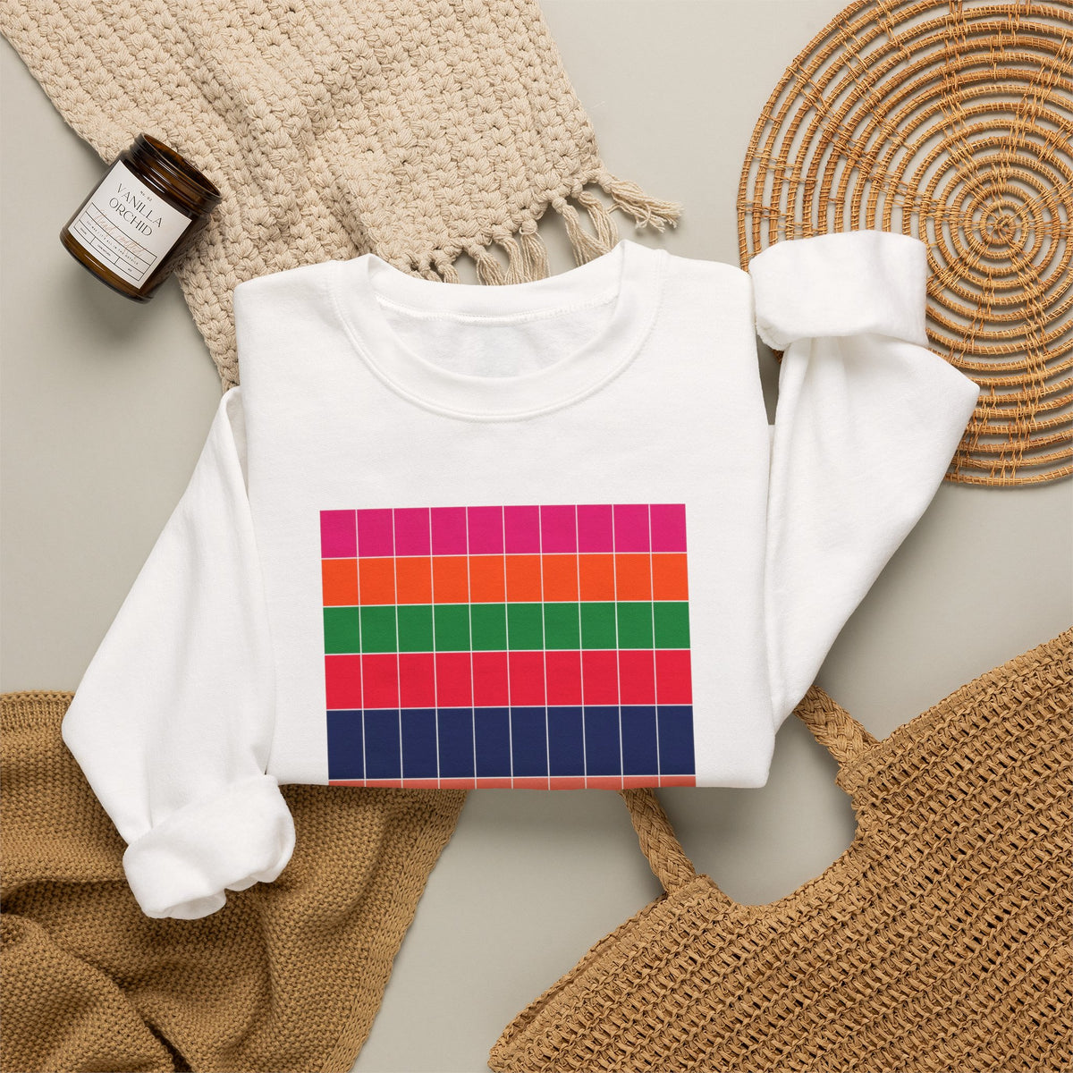 plate 276 crewneck - White