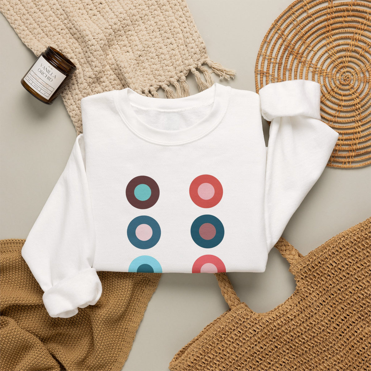 plate 138 crewneck - White