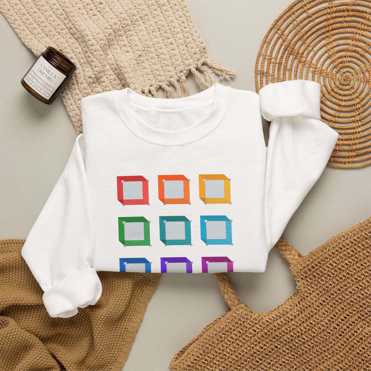 plate 089 crewneck - White